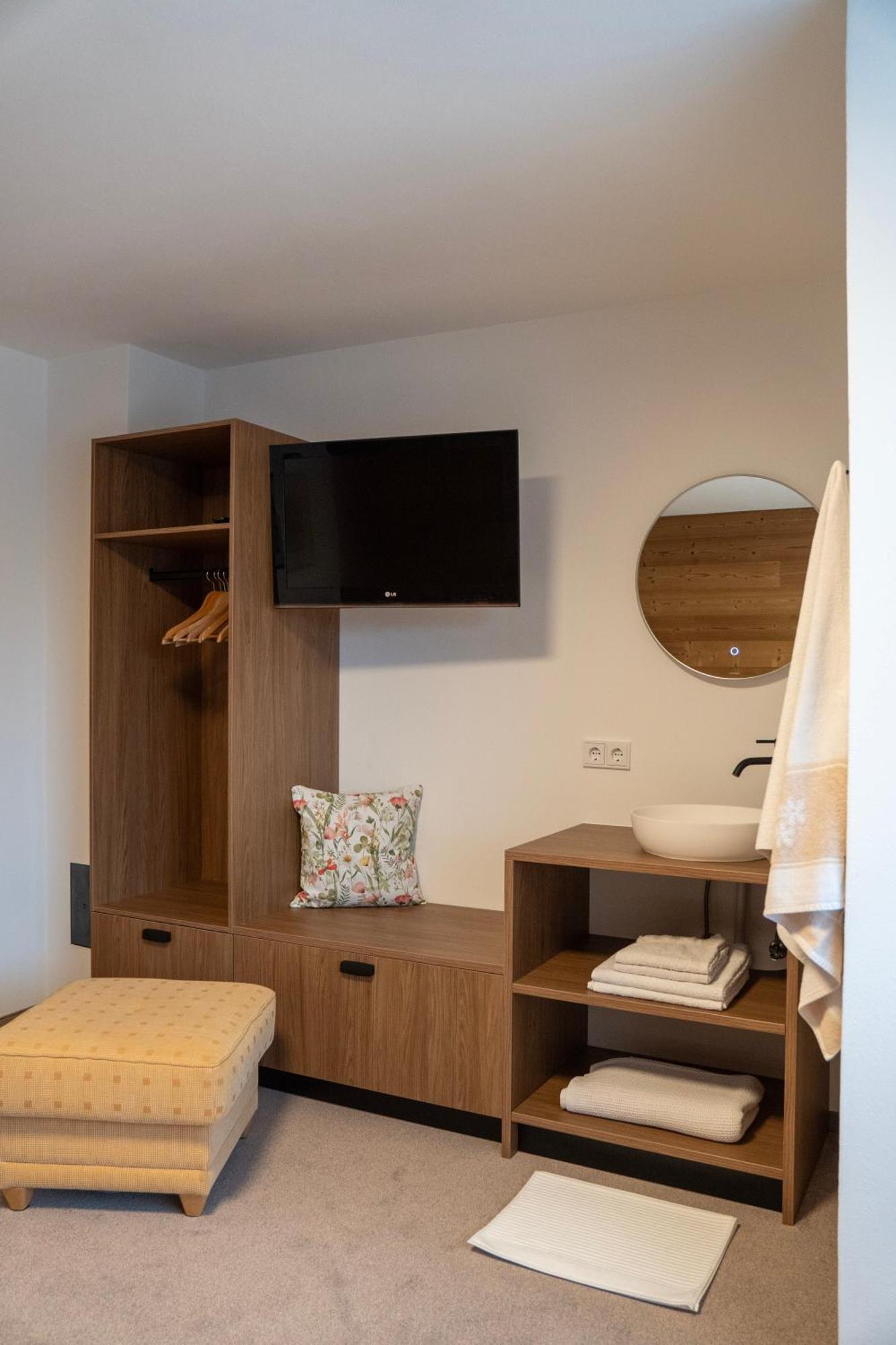 Berghaus Schafer Hotel Faschina Ngoại thất bức ảnh